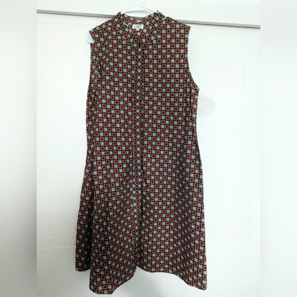 Sleeveless button down Zuri dress